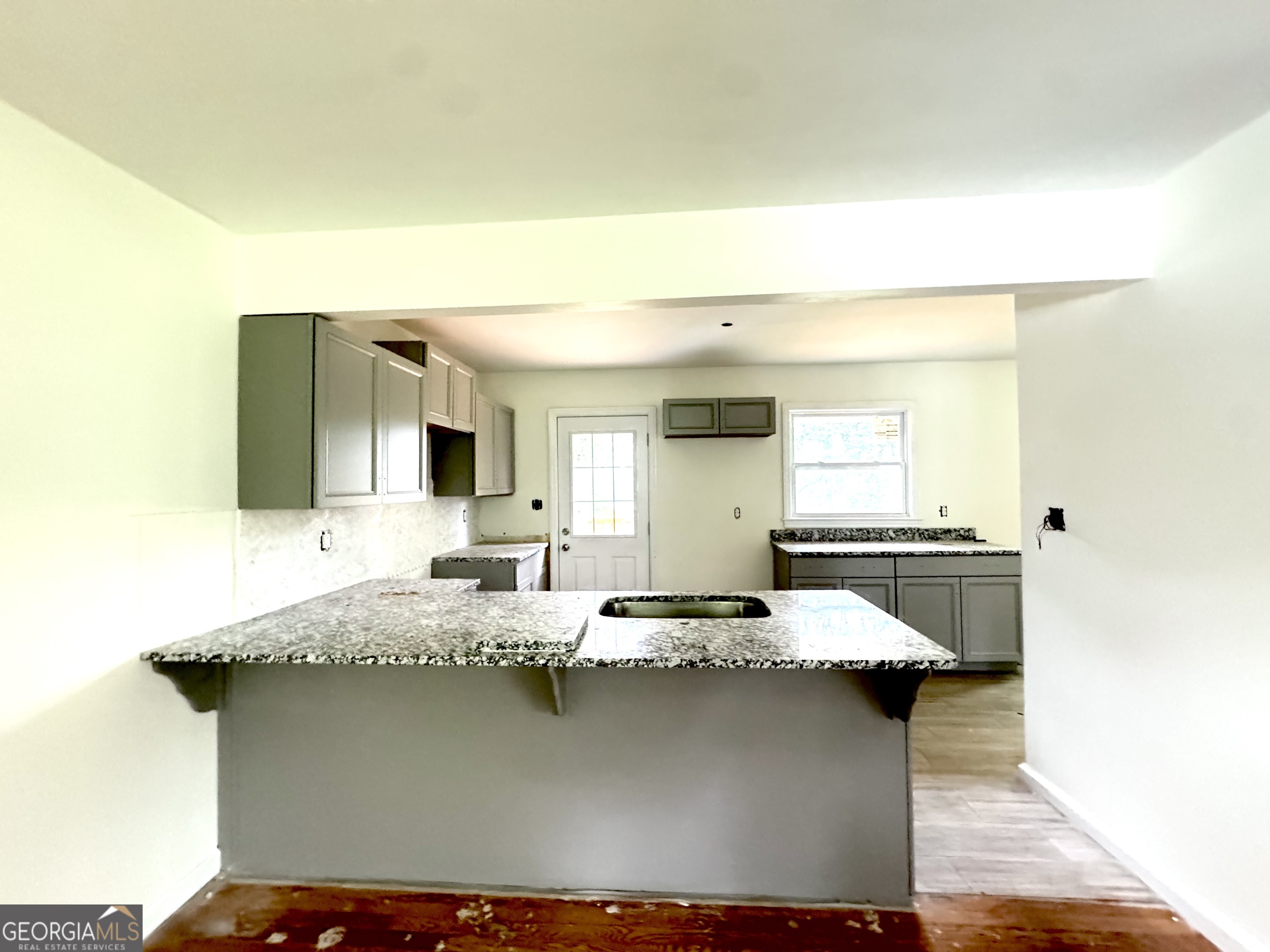 2653 Flagstone Drive Se Property Photo 6