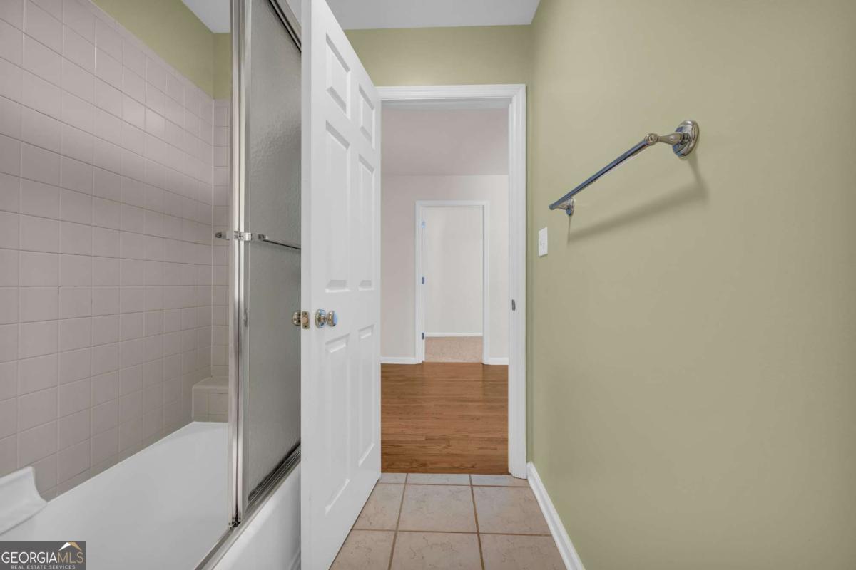 127 Chestnut Lane Property Photo 38