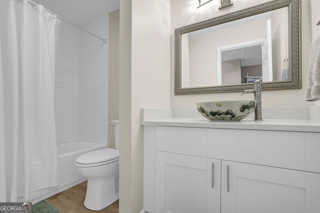 2312 Colonial Drive Ne Property Photo 29