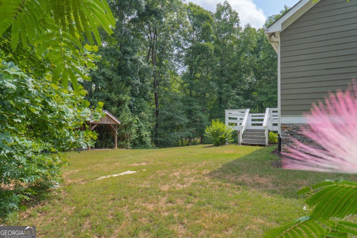 7300 Berea Road Property Photo 11