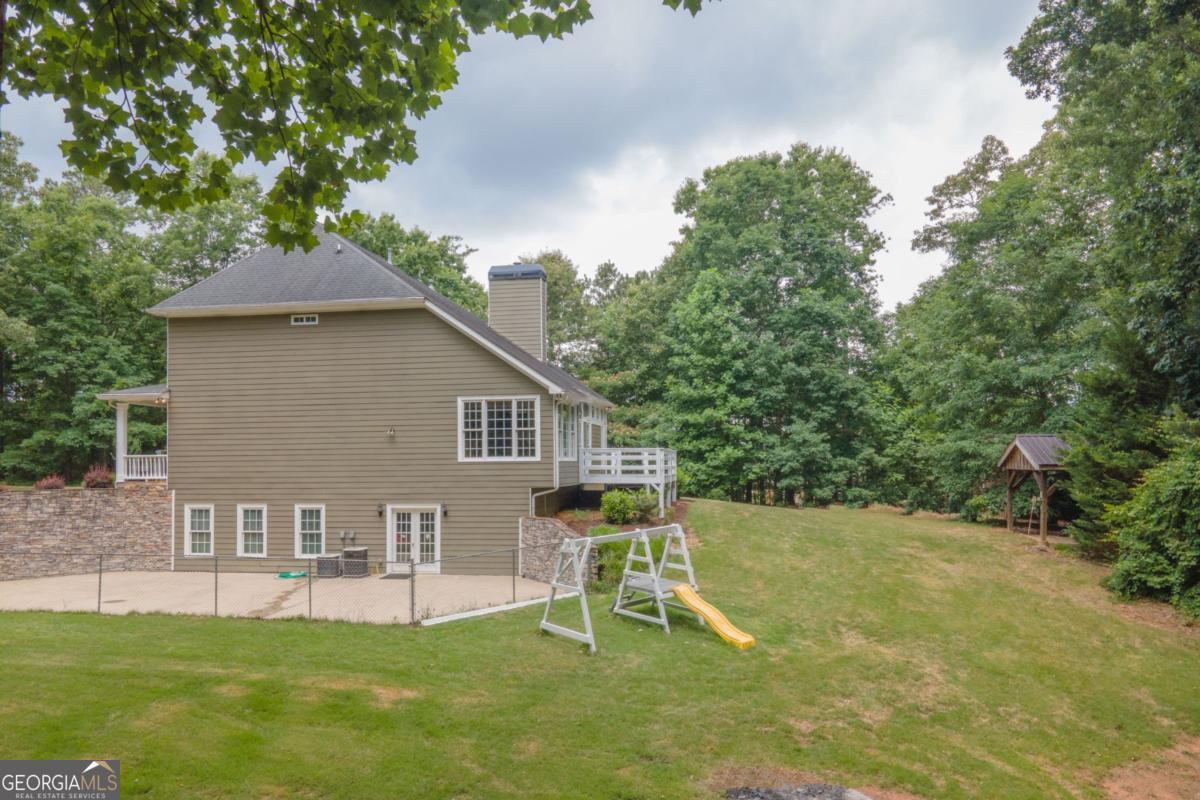 7300 Berea Road Property Photo 17