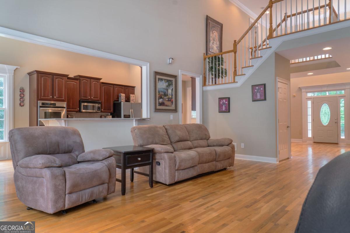 7300 Berea Road Property Photo 45