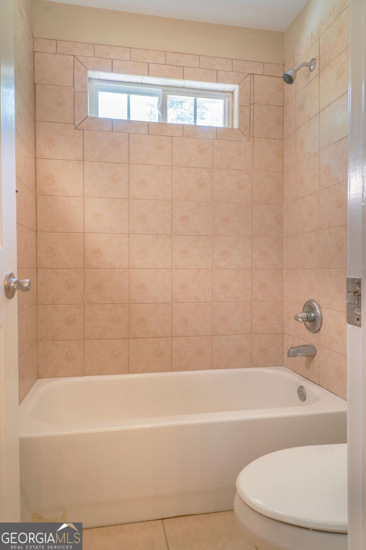 7300 Berea Road Property Photo 73