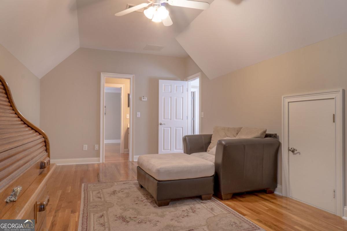 7300 Berea Road Property Photo 75