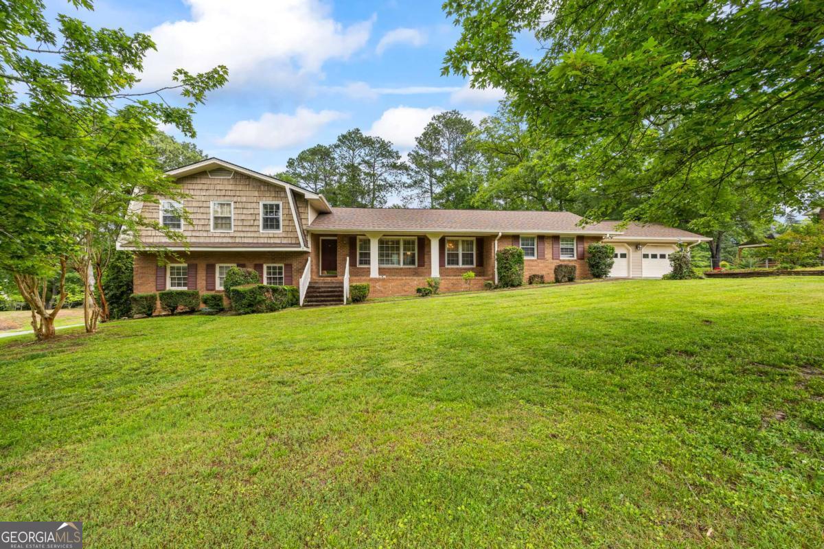 401 N 5th Avenue Property Photo 1