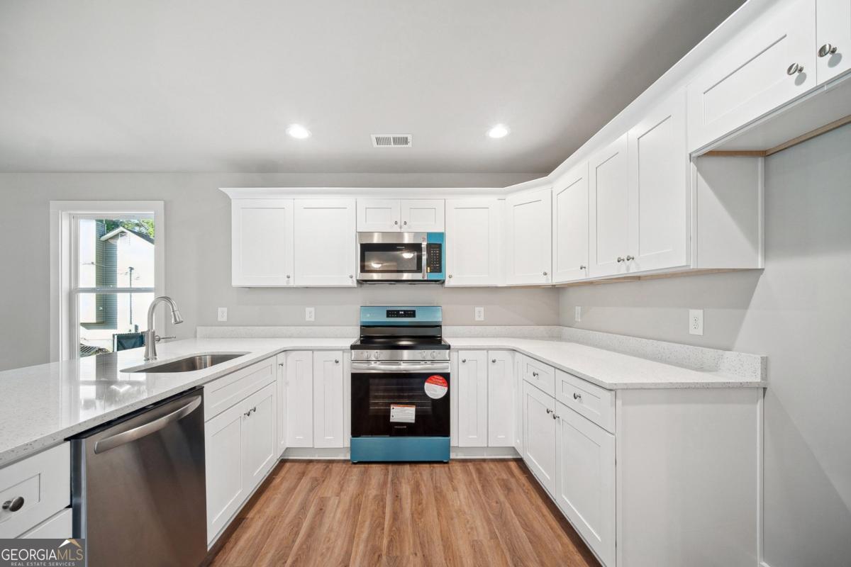 6325 Crystal Cove Trail # R Property Photo 8