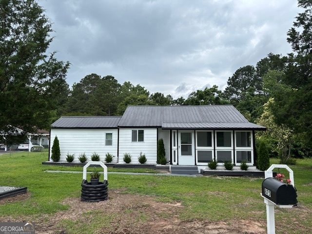 875 Earle Street Property Photo 1