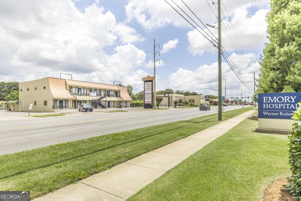 1624 Watson Boulevard Property Photo 1