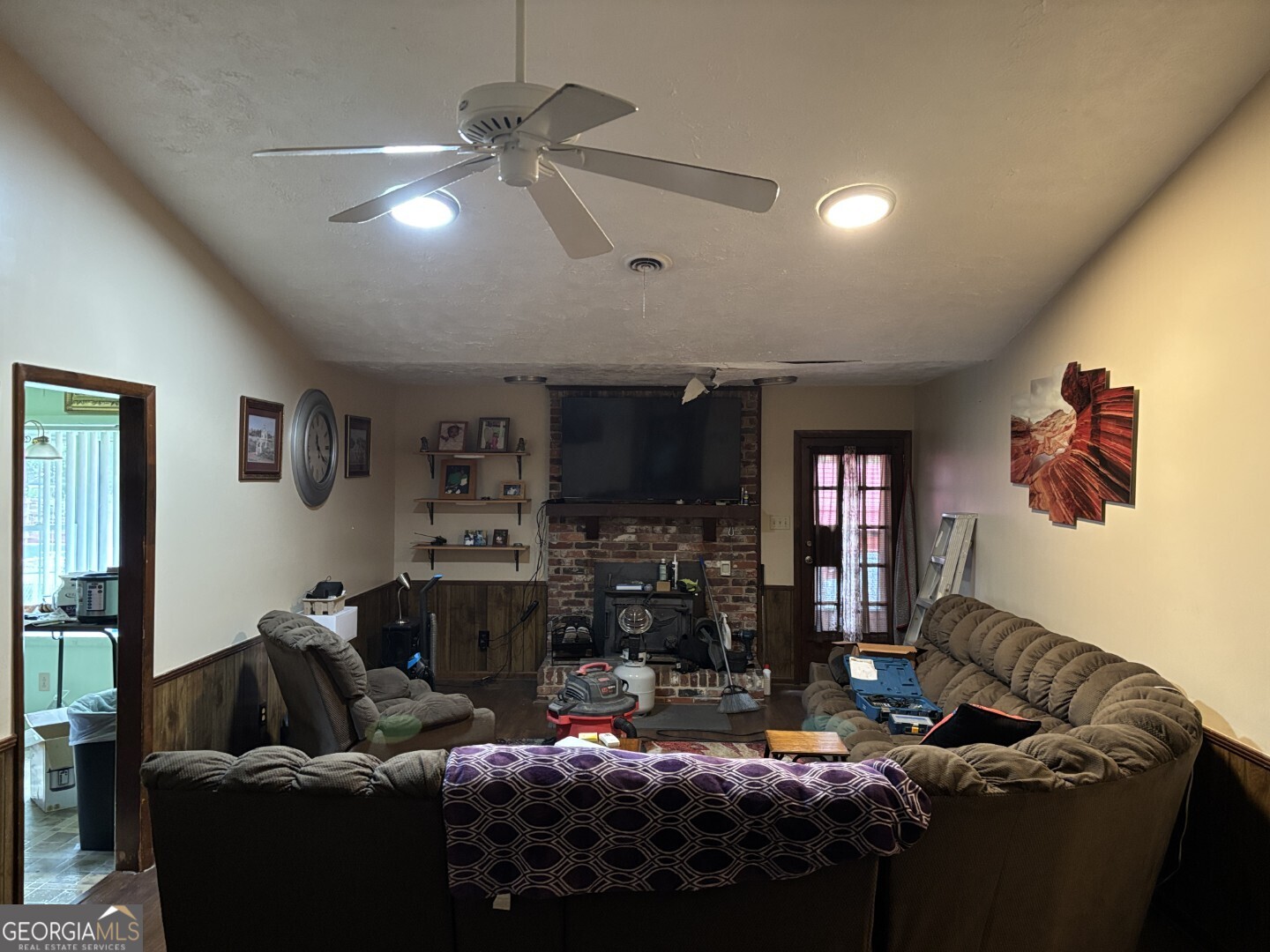 408 Lilac Lane Property Photo 1