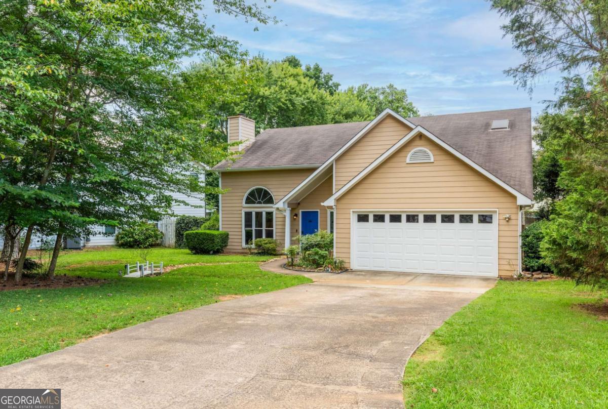 11390 Ridge Hill Drive Property Photo 1