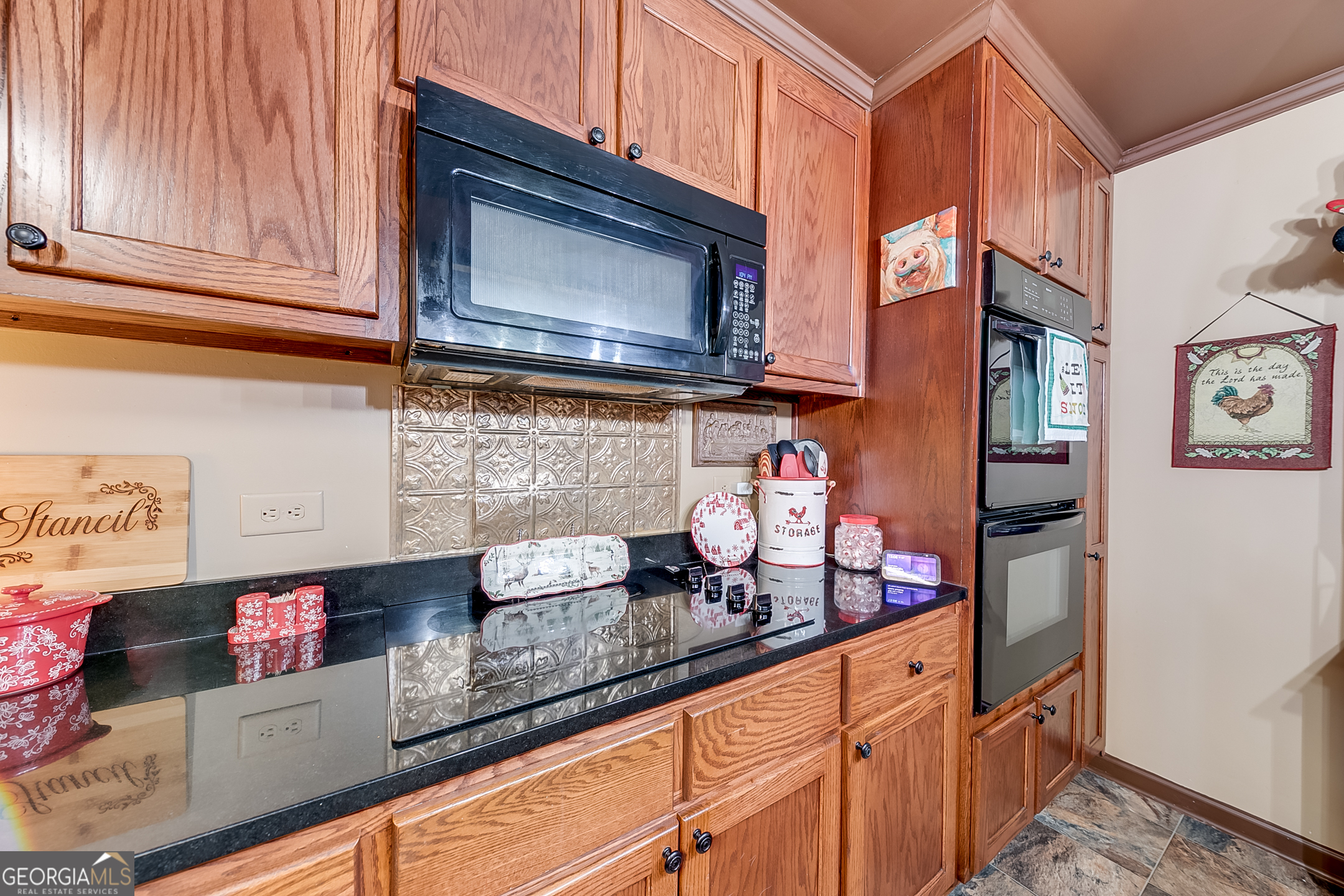 7790 Jefferson Road Property Photo 12