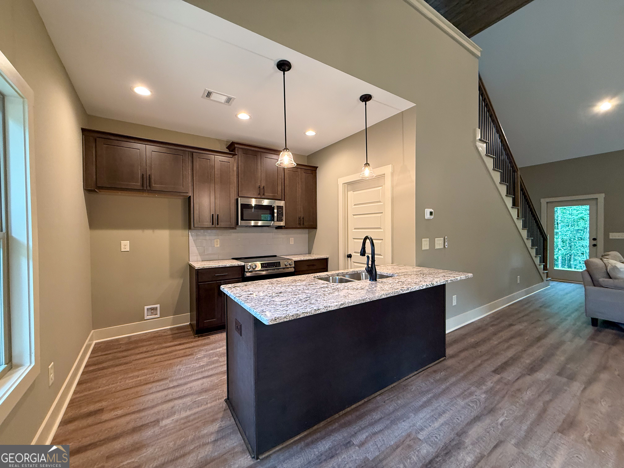 9 Tanvor Trail Property Photo 8