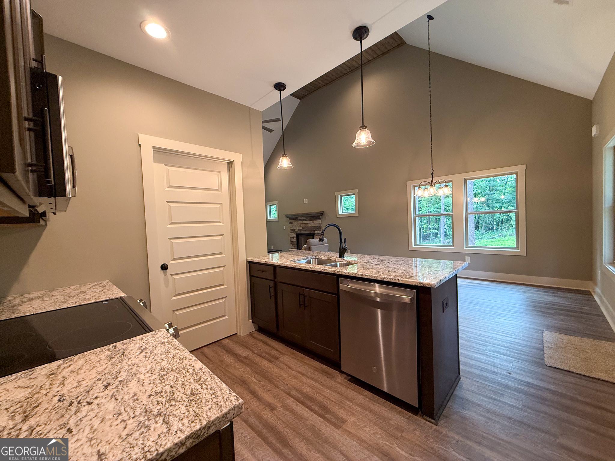 9 Tanvor Trail Property Photo 11