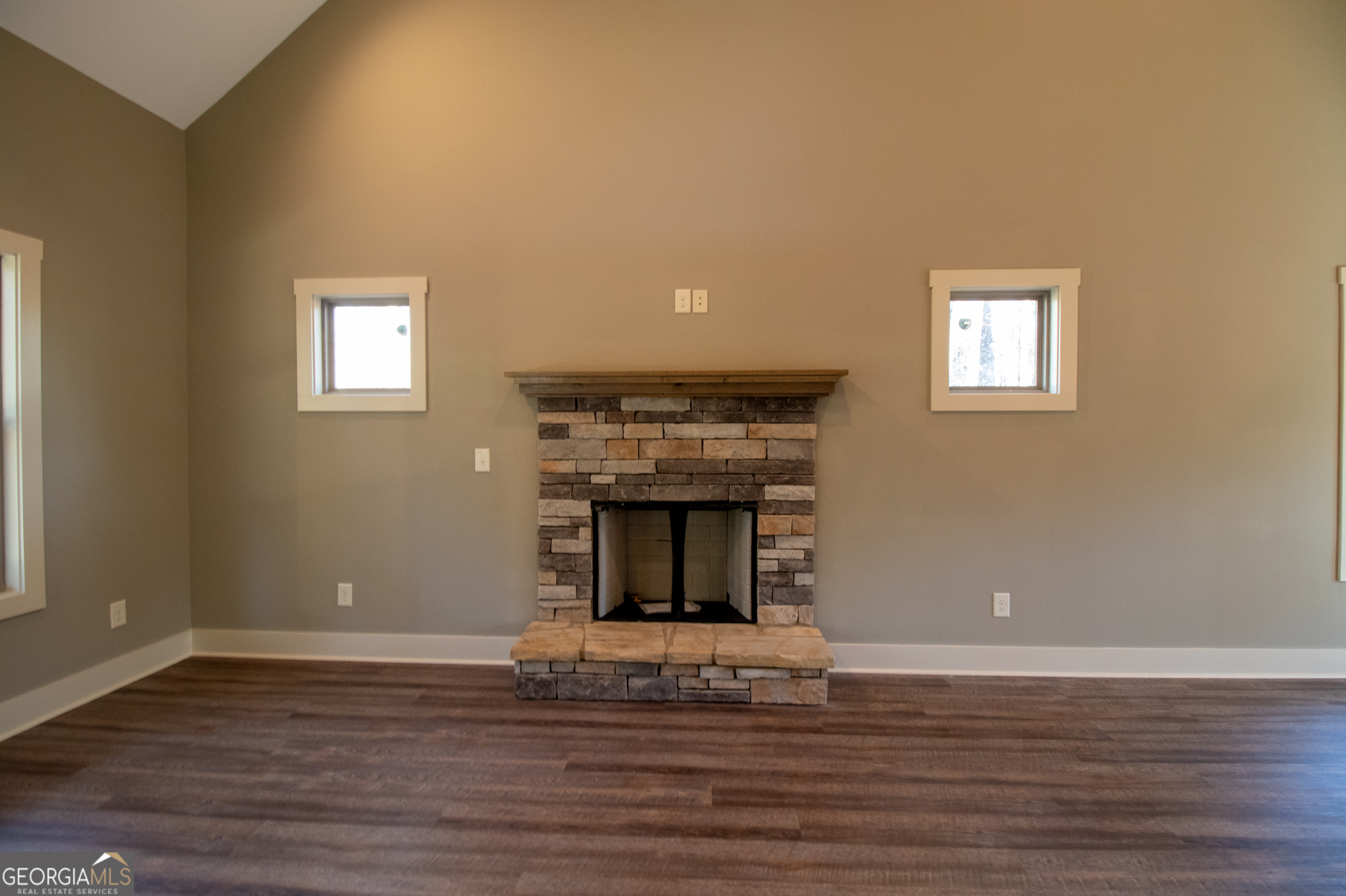 9 Tanvor Trail Property Photo 18