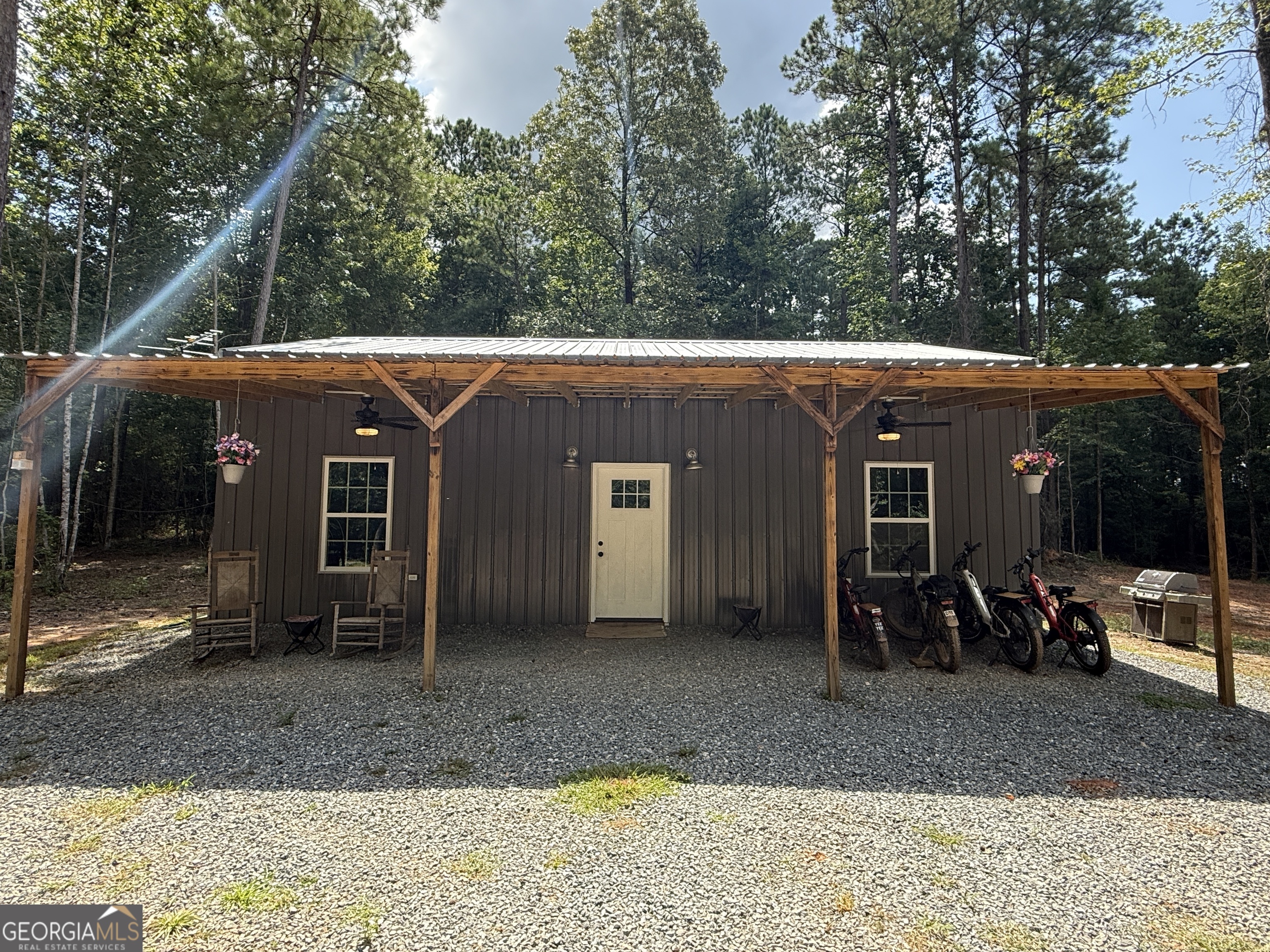 1765 James Posey Road Property Photo 1