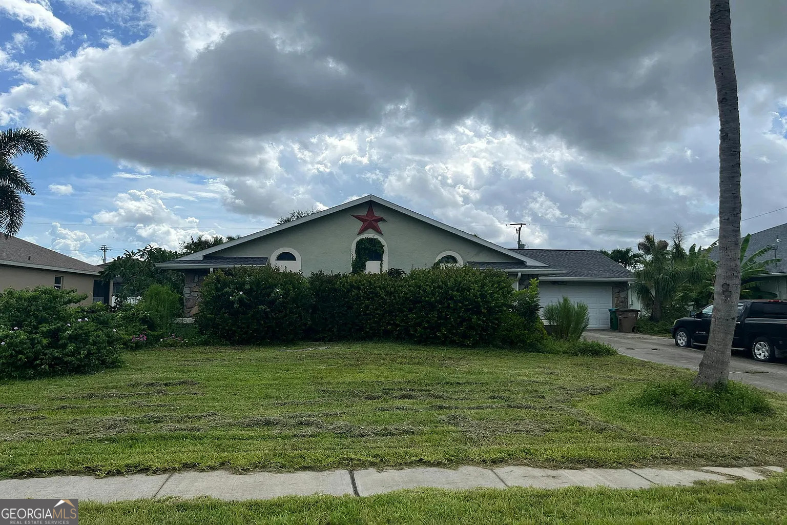 506 SW 28th Place