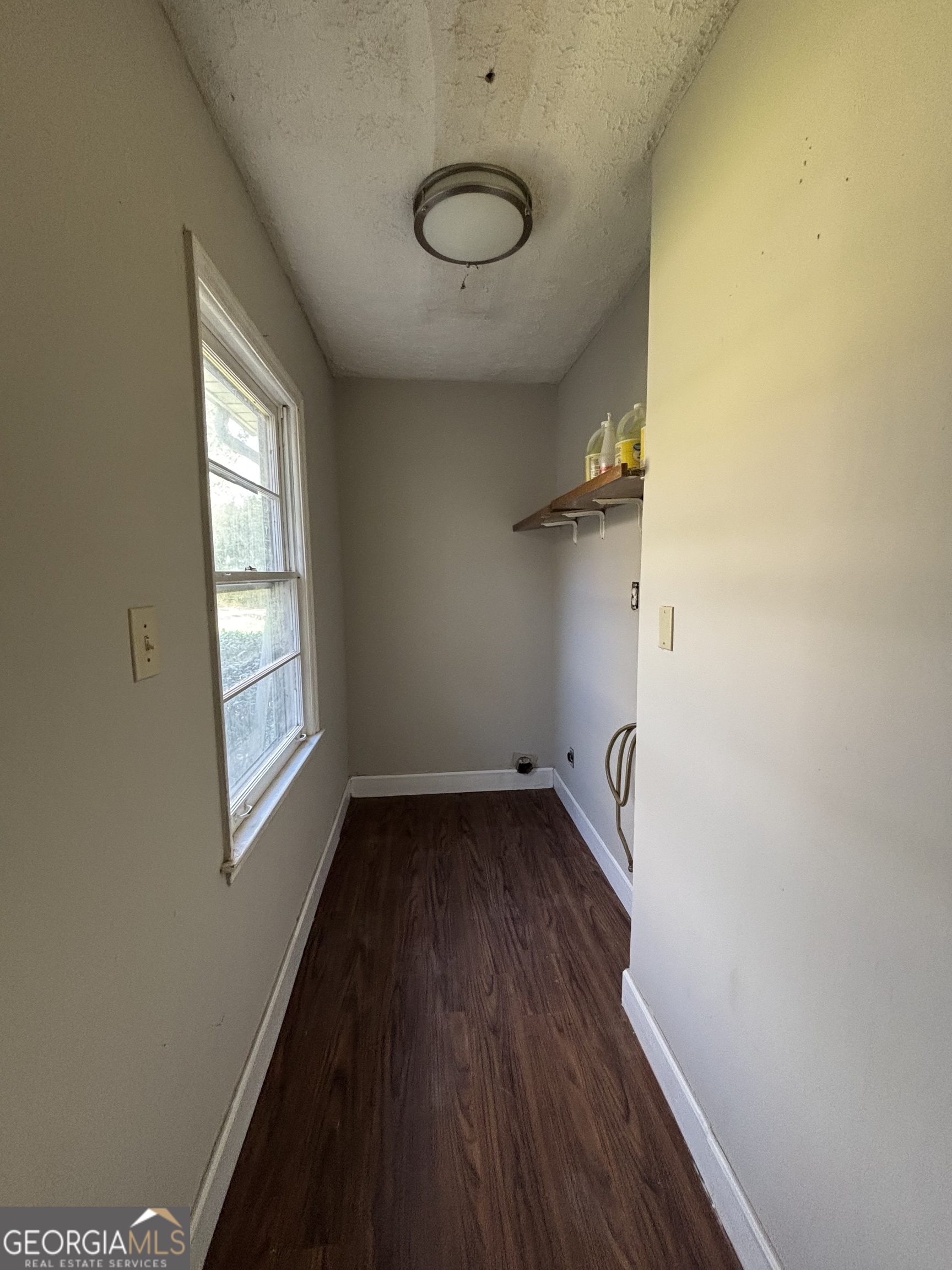 1027 N Born Road Property Photo 20