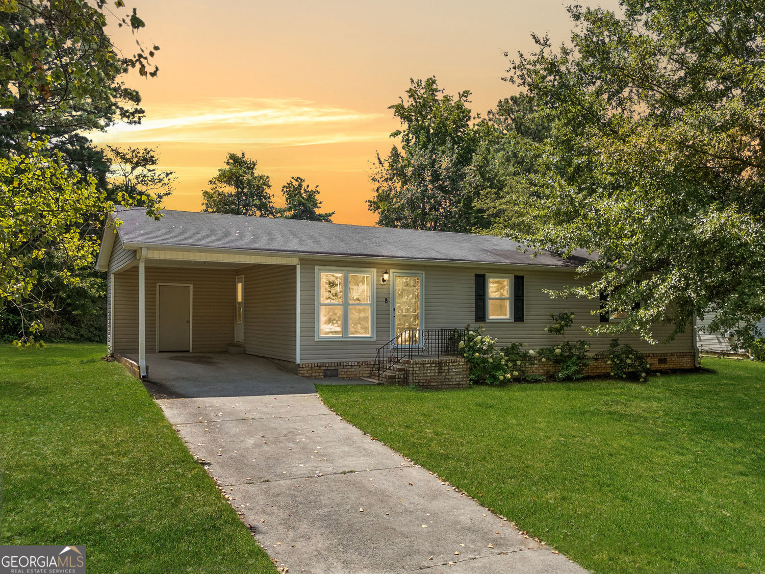 6070 Pine Mountain Court Nw Property Photo 1