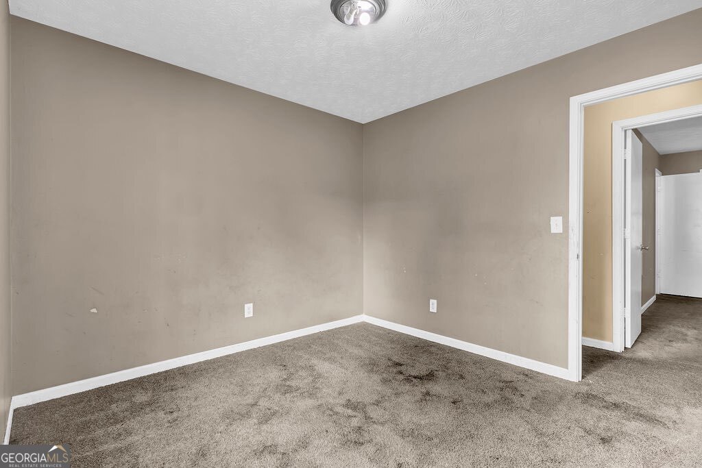 5477 Forest Pines Drive Property Photo 8