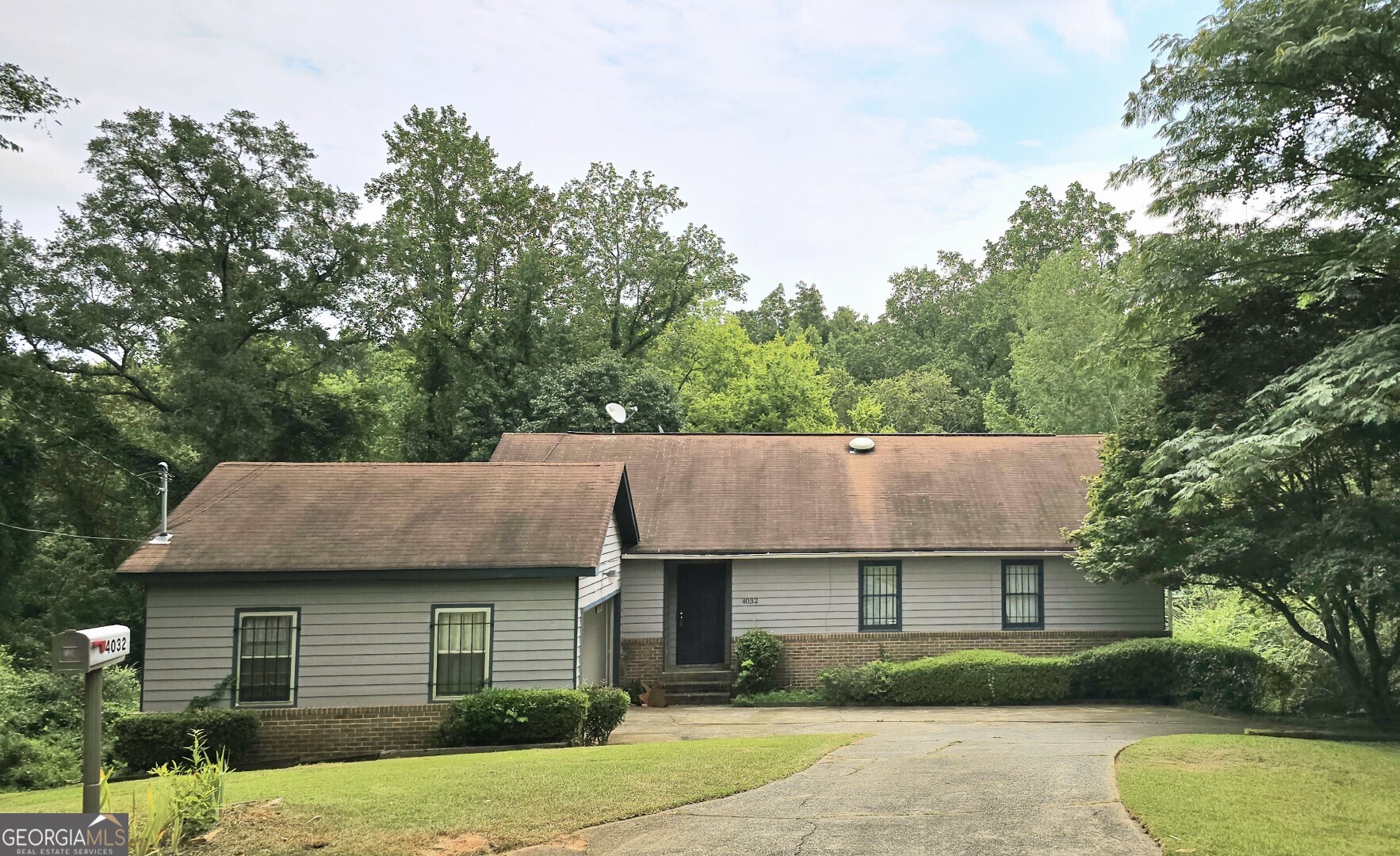 4032 Winding Way Court Property Photo 1