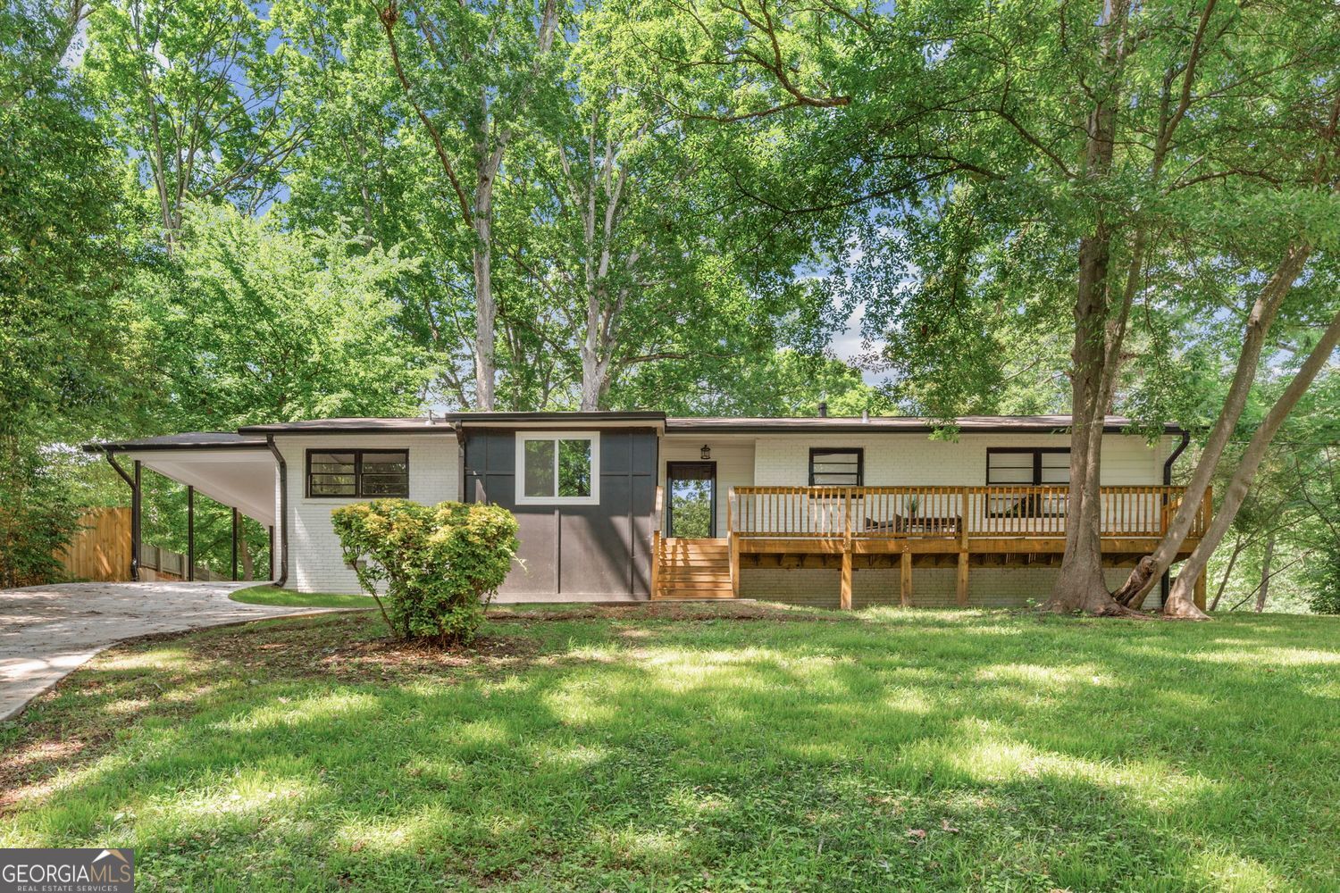 1507 Lively Ridge Road Property Photo 1