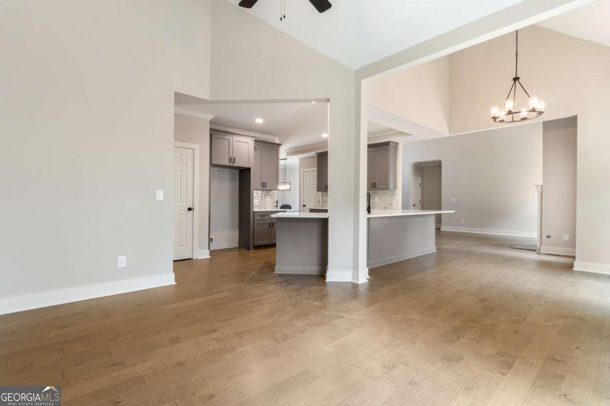 415 Ansley Drive Property Photo 15