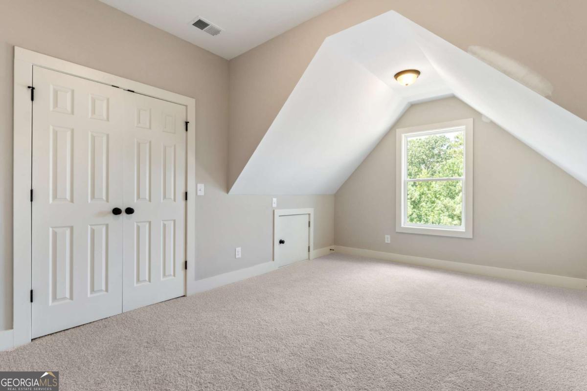 415 Ansley Drive Property Photo 30