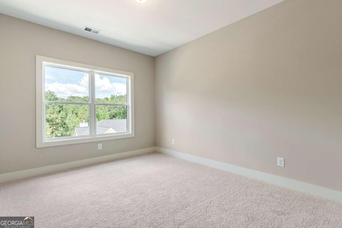 415 Ansley Drive Property Photo 32