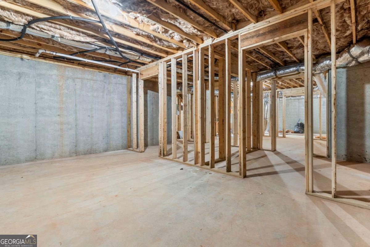 415 Ansley Drive Property Photo 39