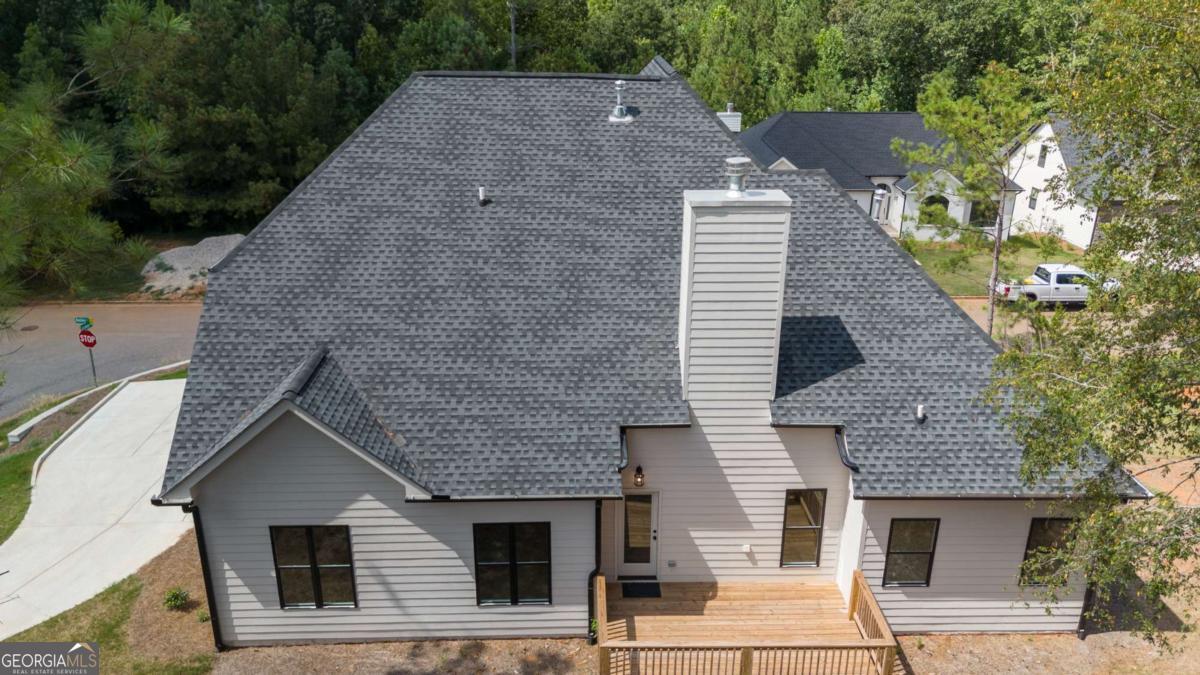 415 Ansley Drive Property Photo 41
