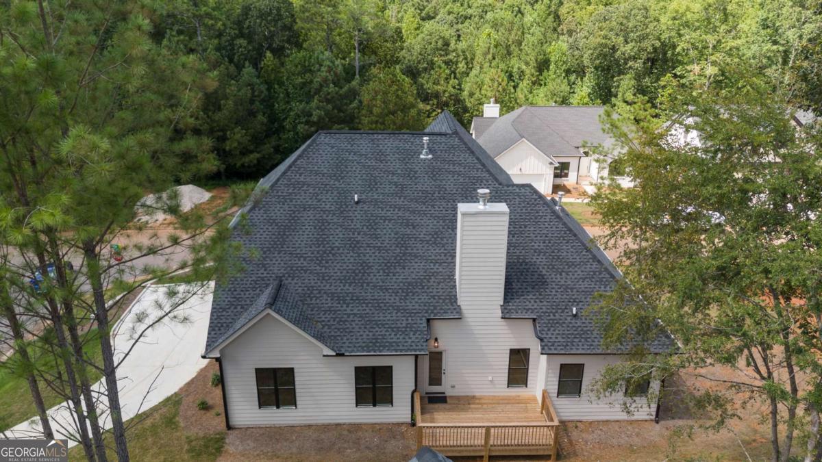 415 Ansley Drive Property Photo 42