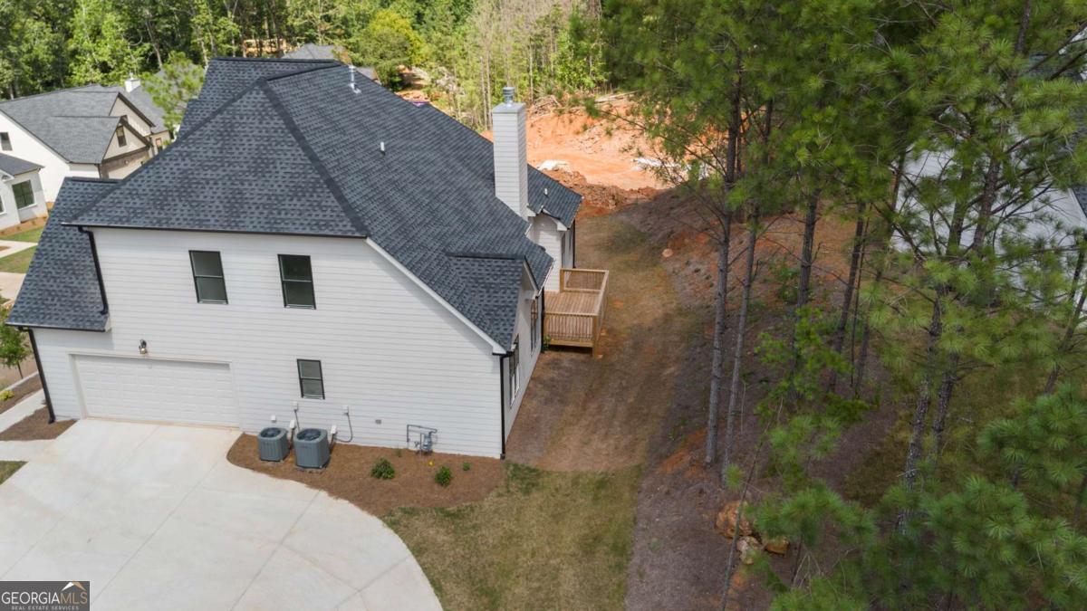 415 Ansley Drive Property Photo 43