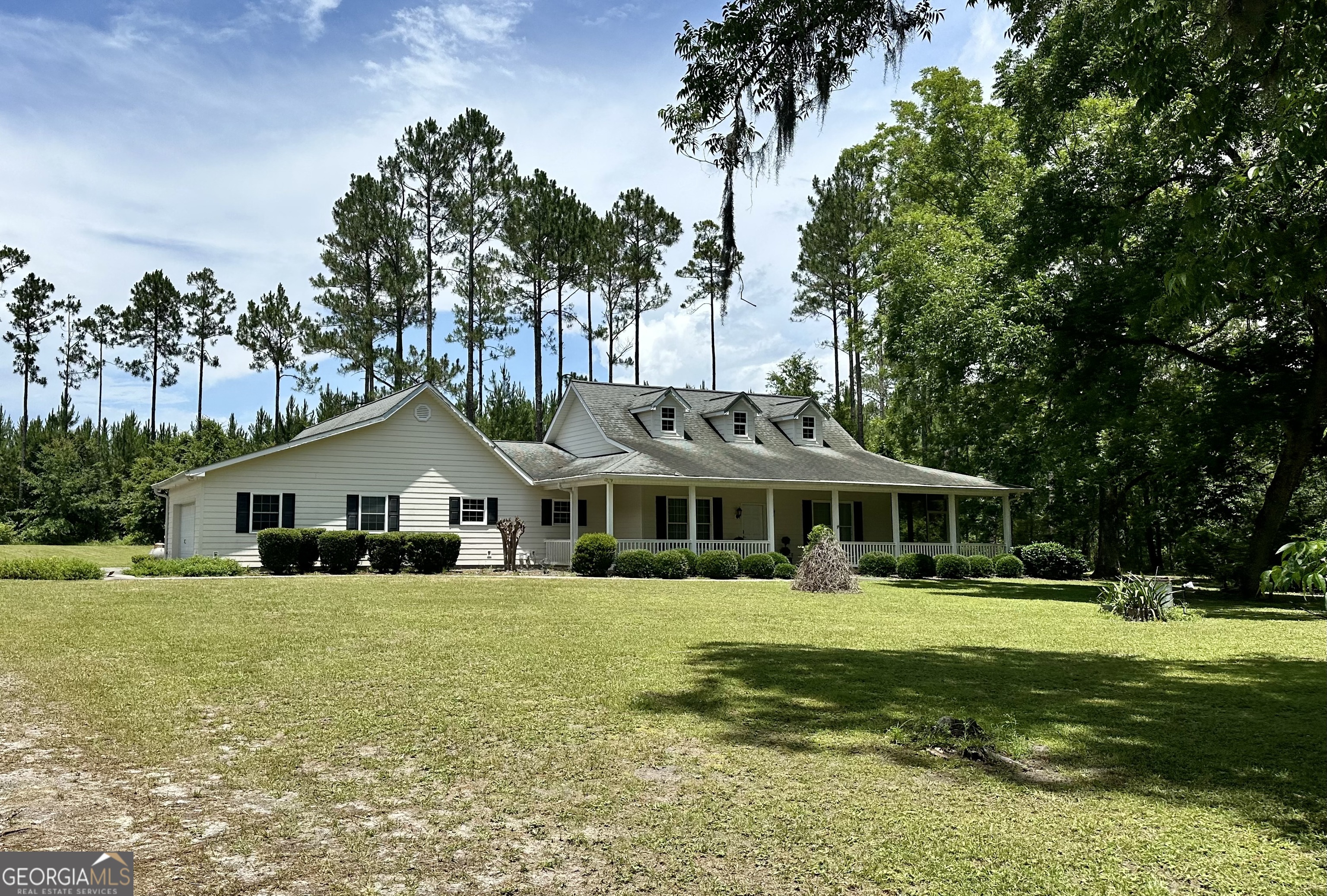 5577 Strickland Road Property Photo 1