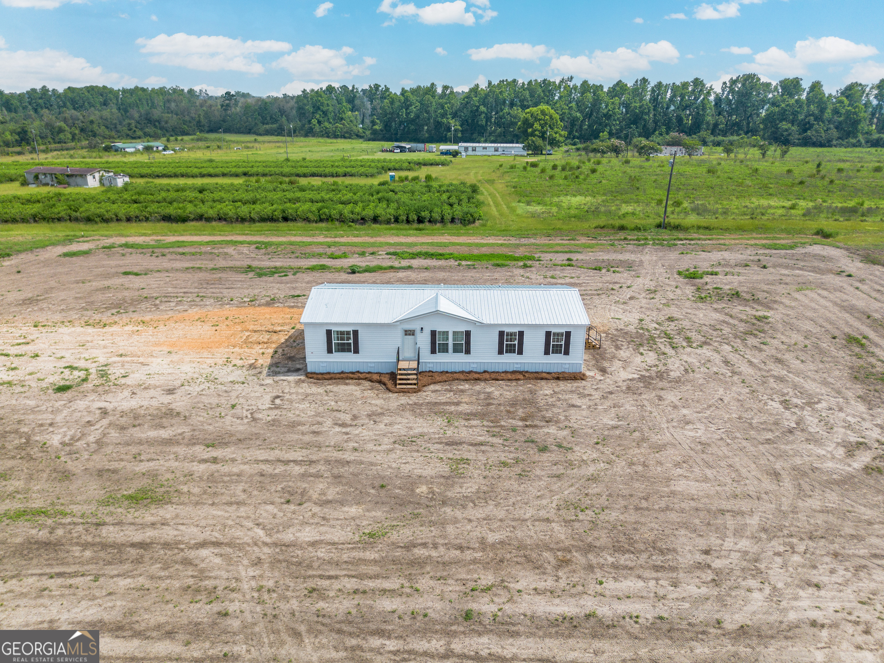 4043 Lake Mayers Road Property Photo 1
