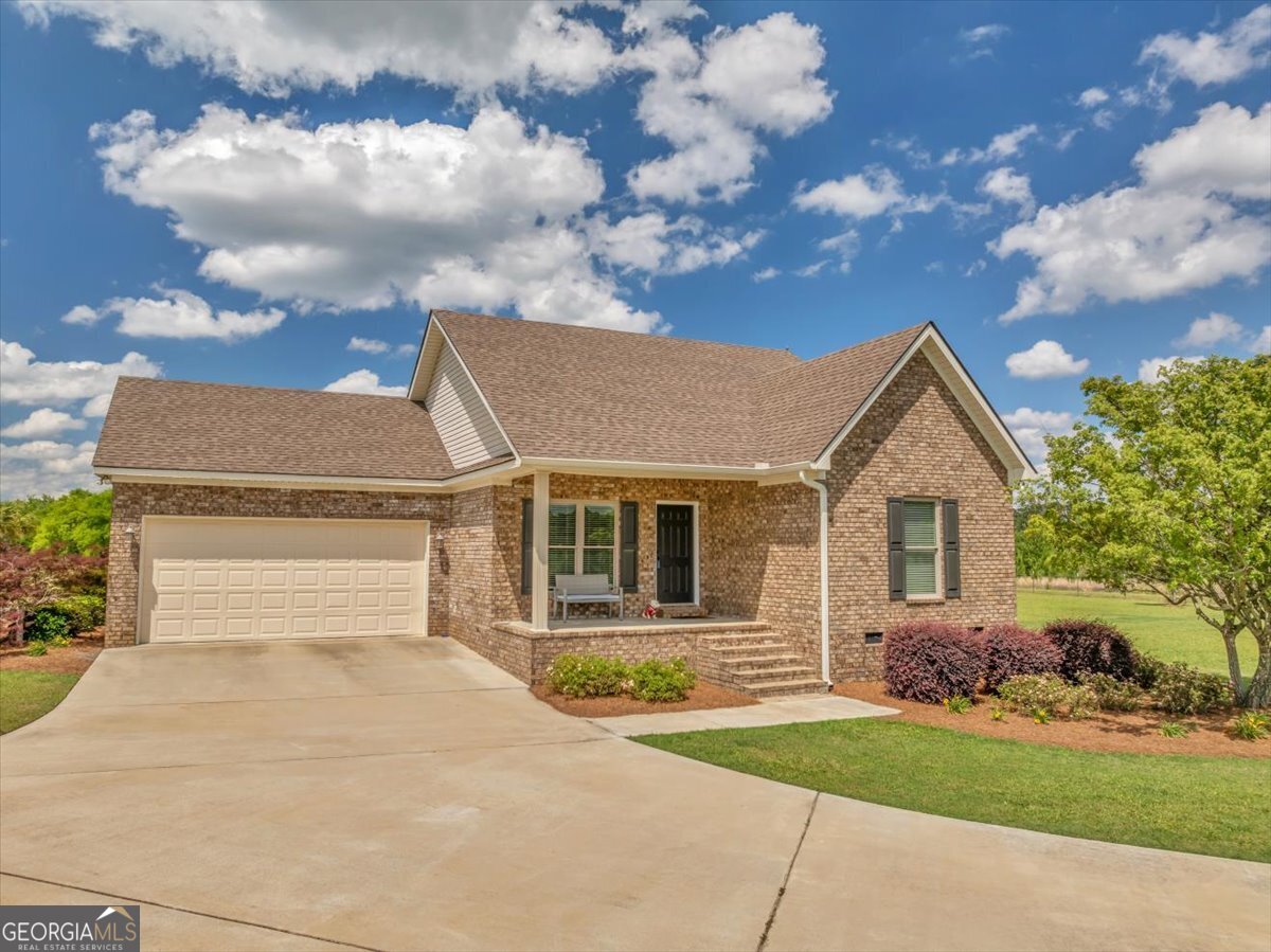 548 Columbus Highway Property Photo 1