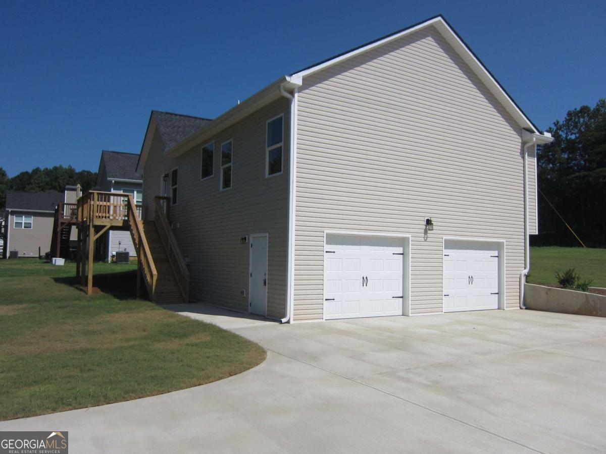 184 Gamel Road Property Photo 5