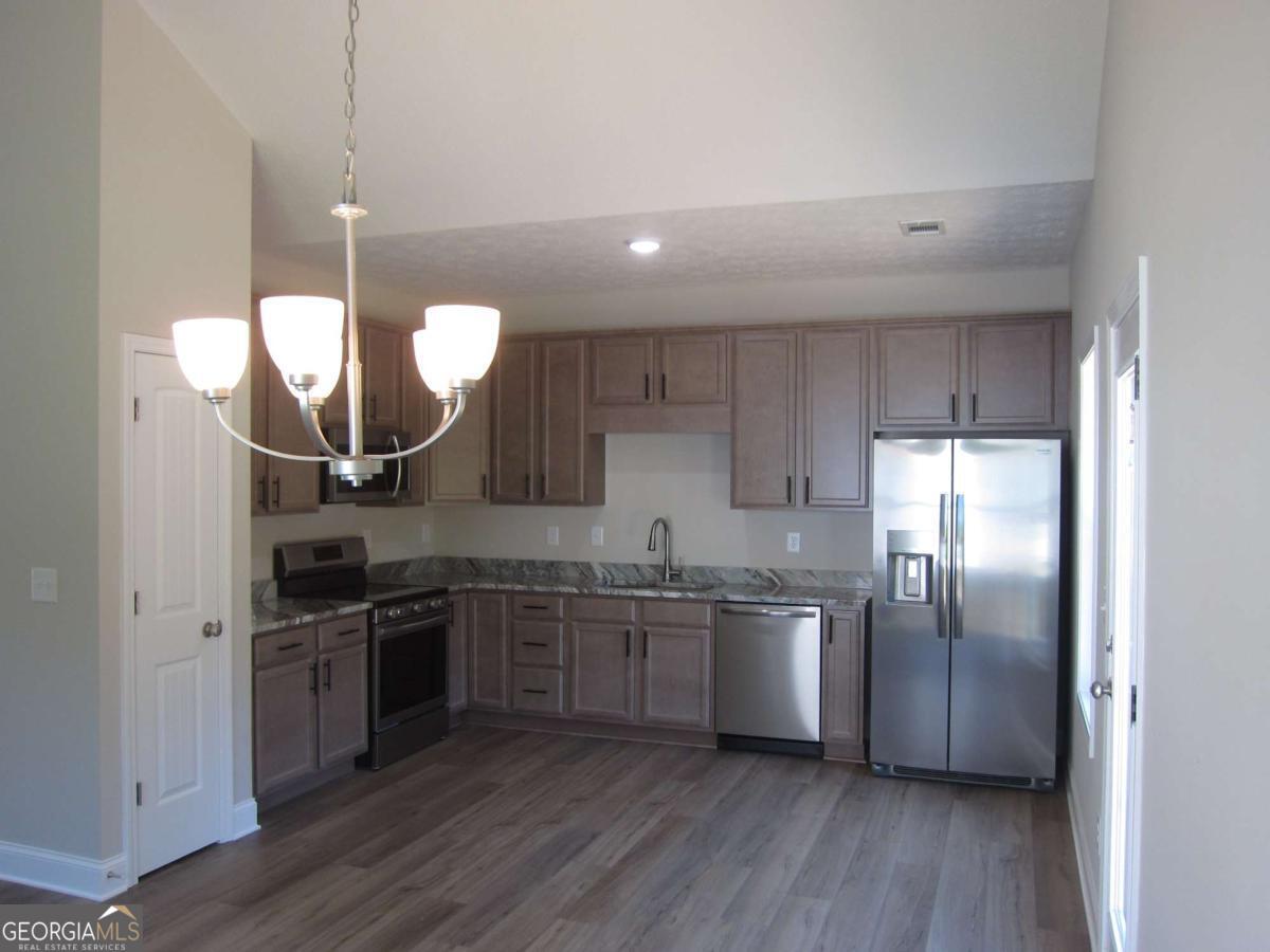 184 Gamel Road Property Photo 10