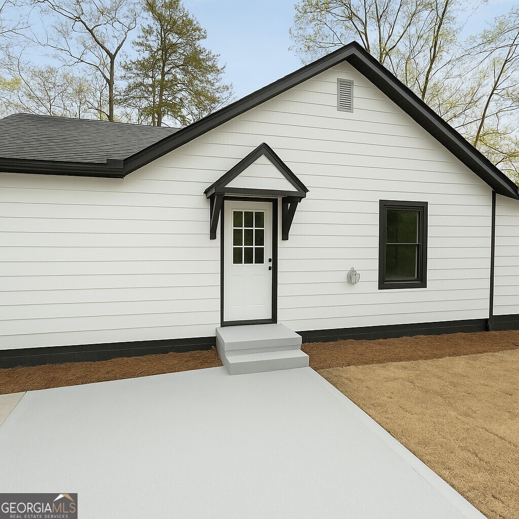 1691 Flat Shoals Road Property Photo 1