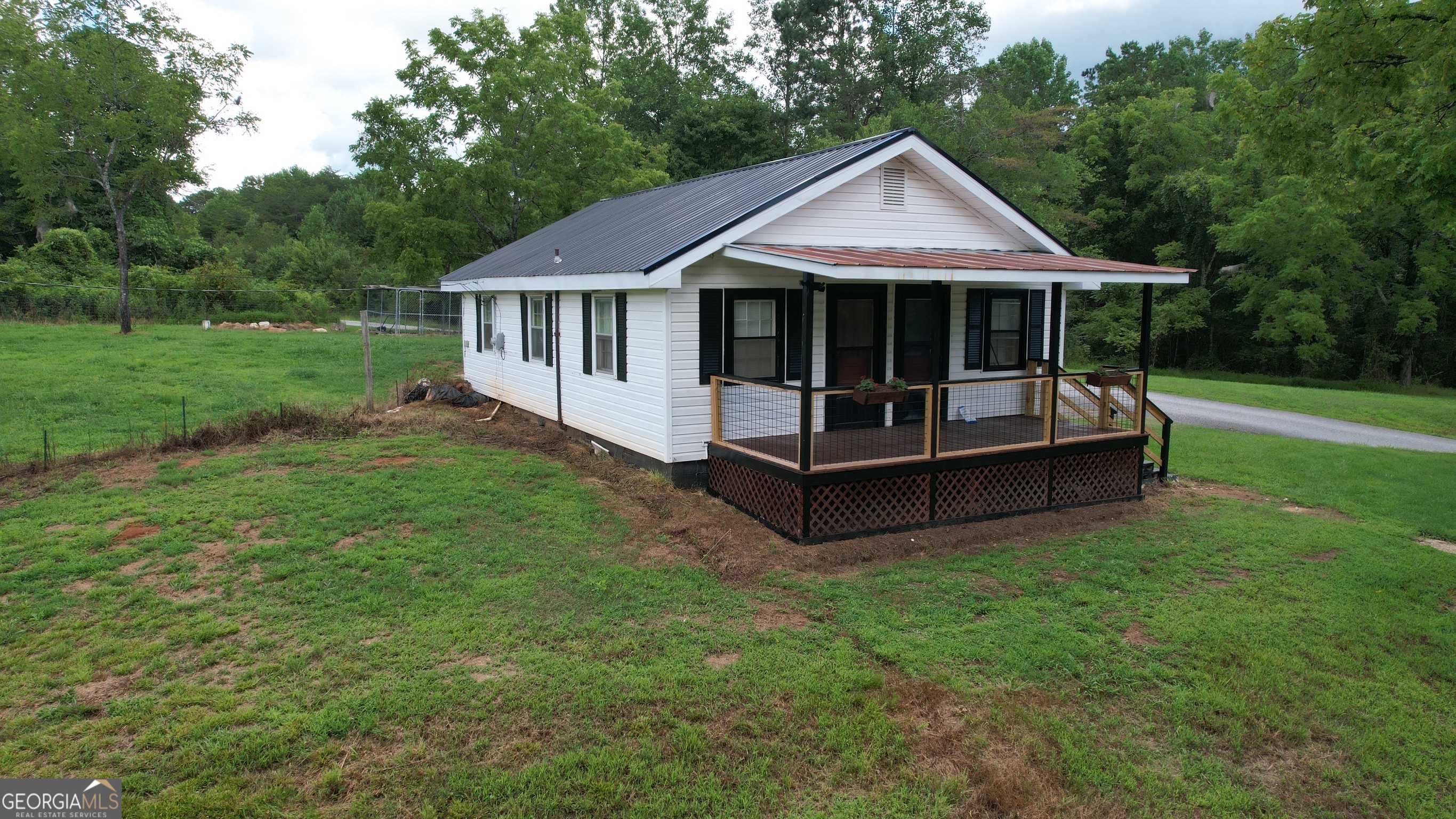 930 Cantrell Road