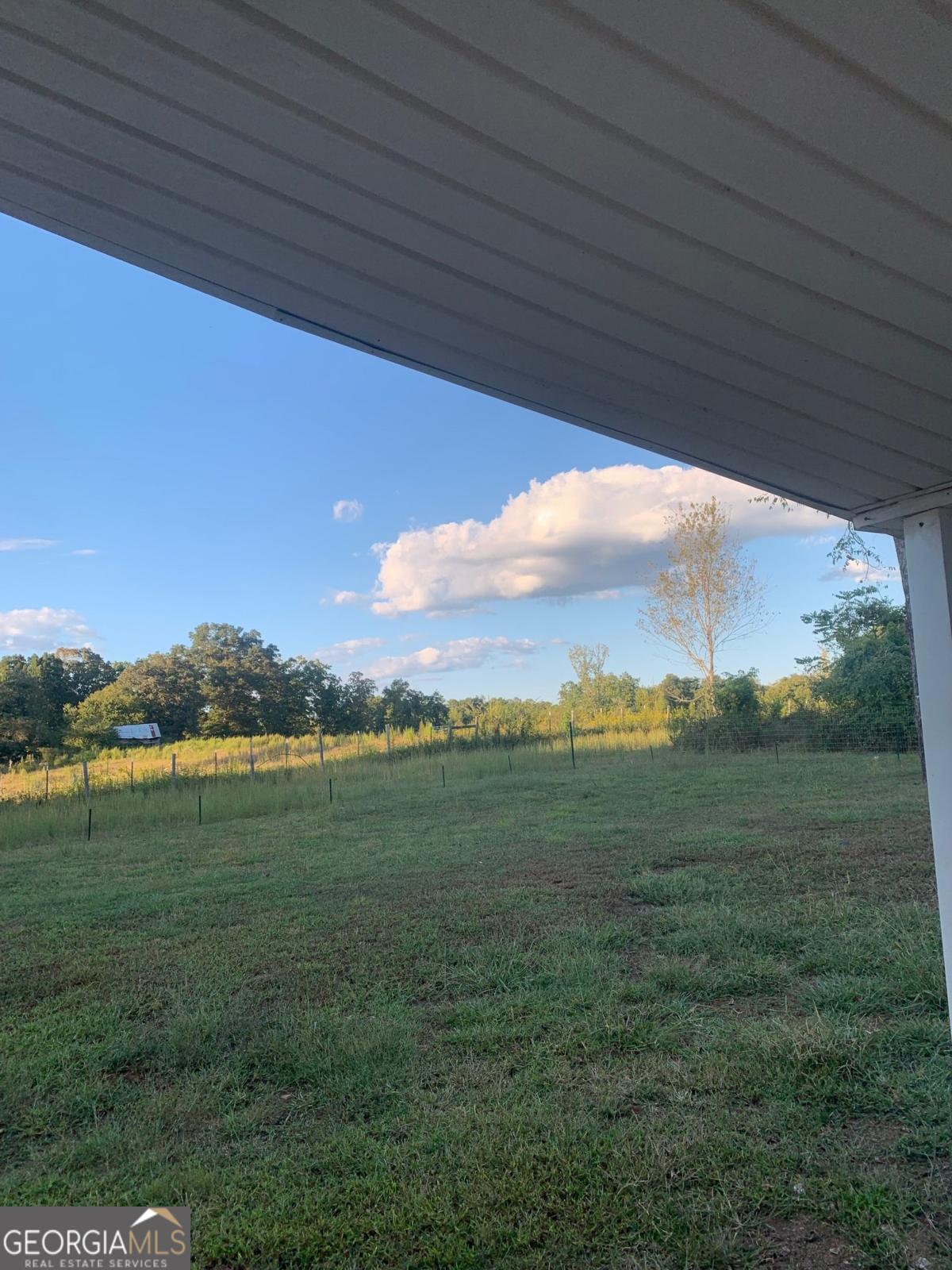 930 Cantrell Road Property Photo 16