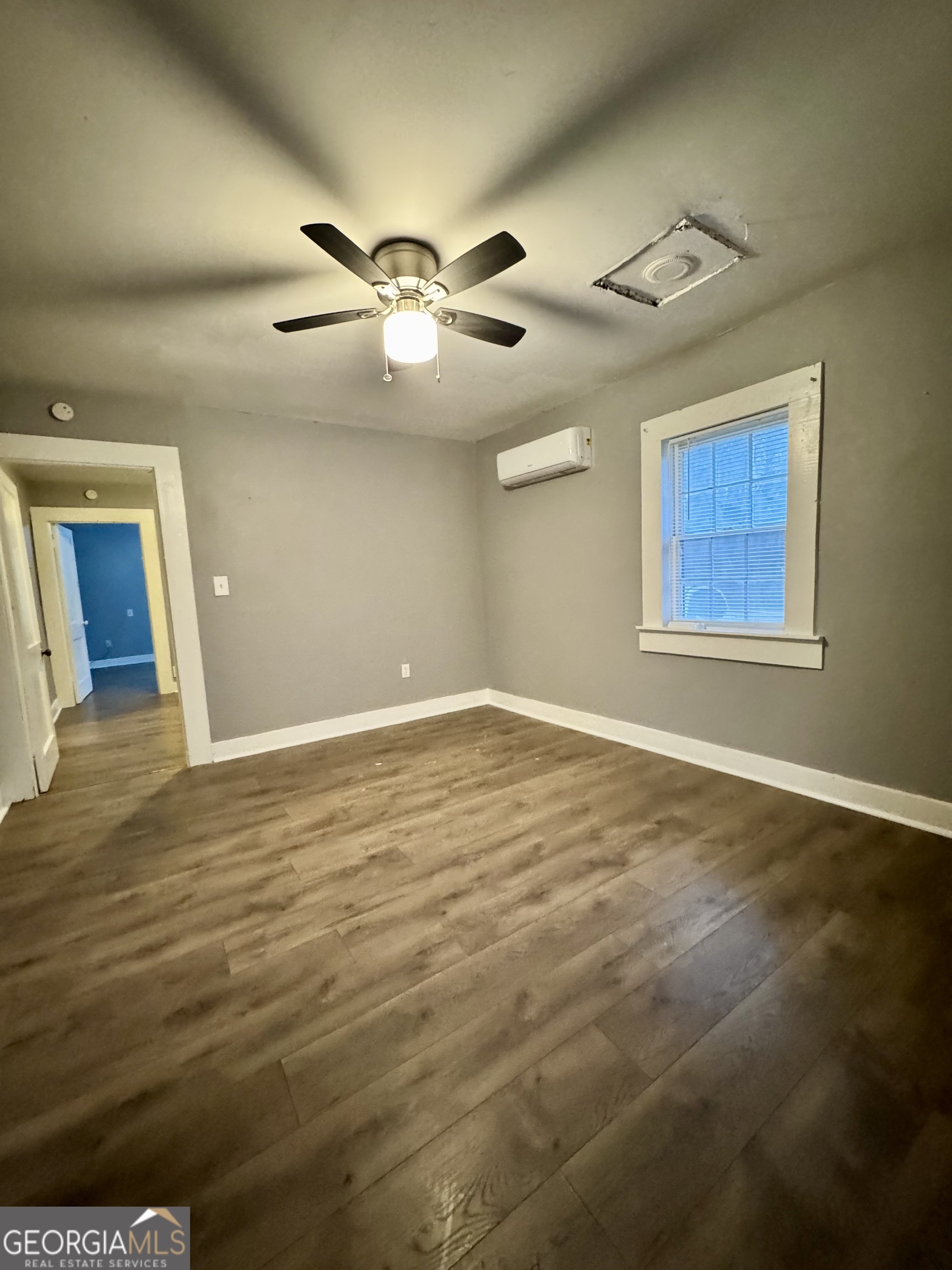 930 Cantrell Road Property Photo 33