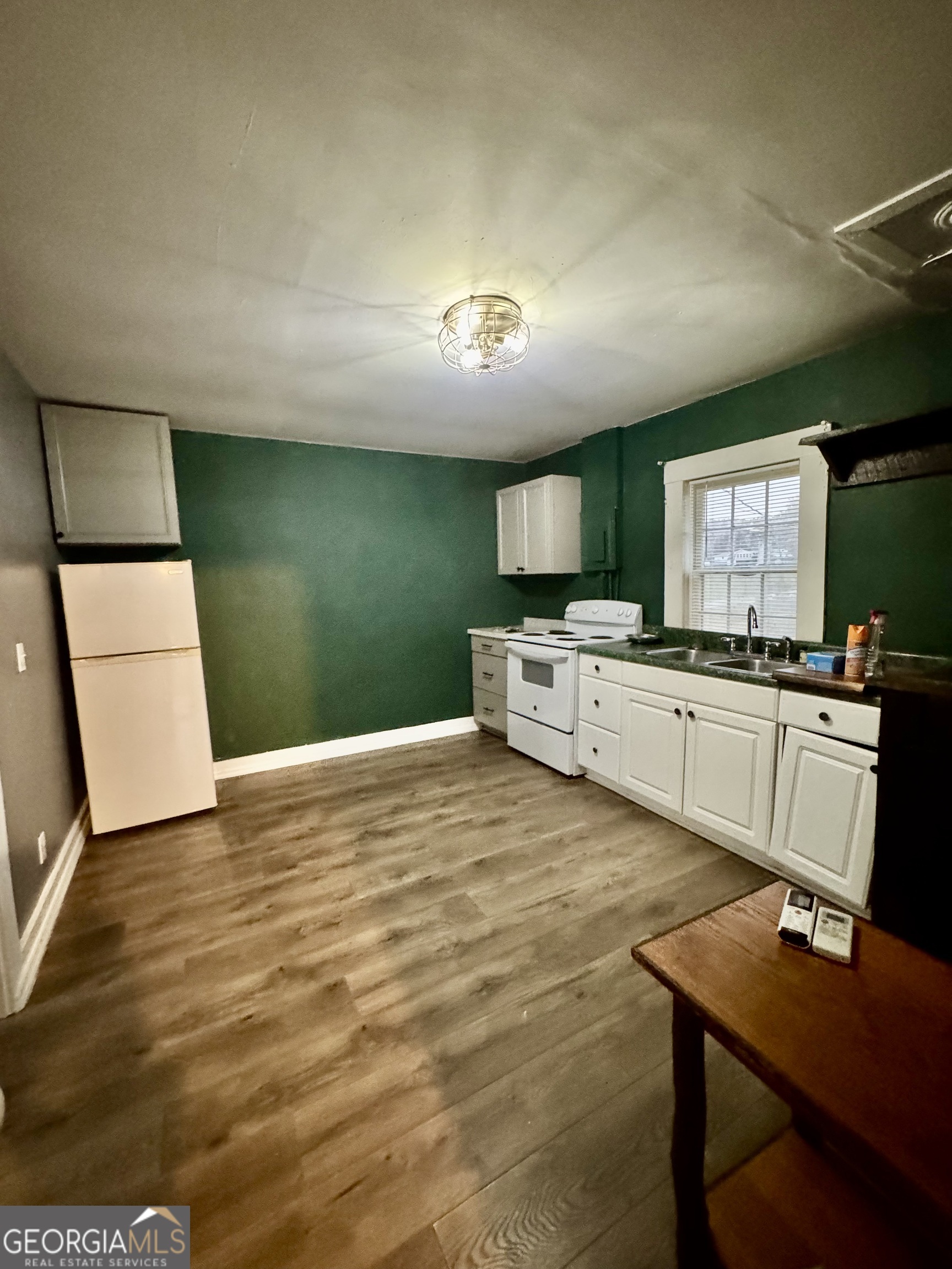 930 Cantrell Road Property Photo 36
