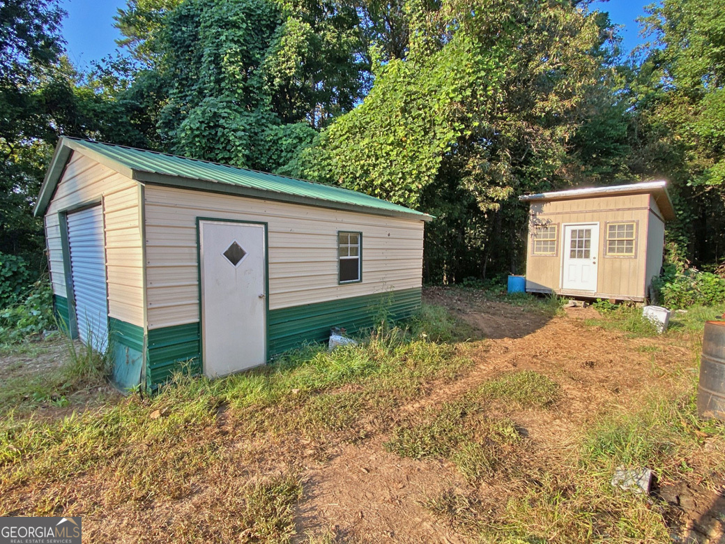 1640 S Chestatee Street Property Photo 18