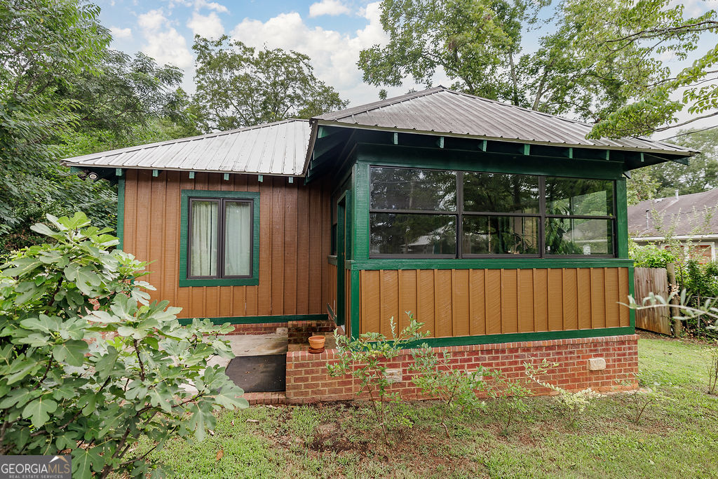 178 First Street Property Photo 1