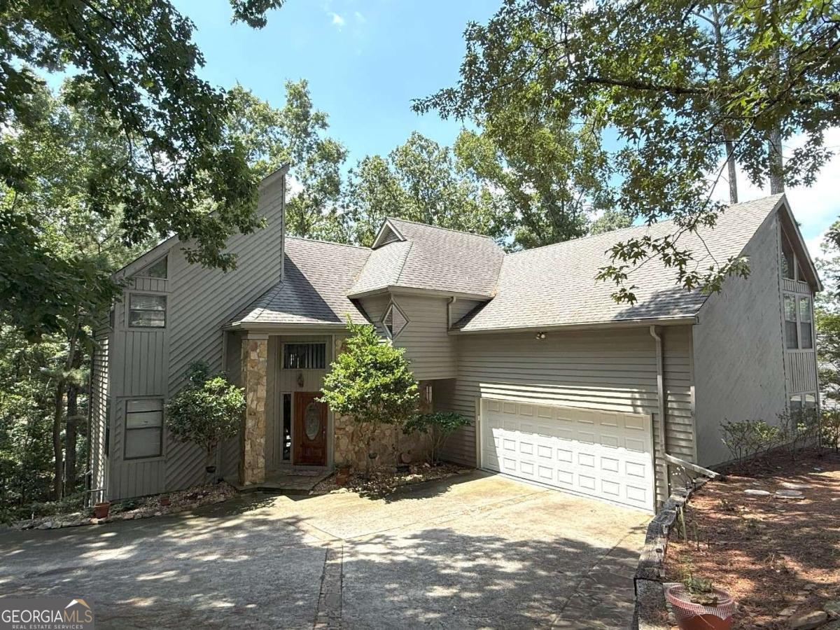 530 Matterhorn Way Property Photo 1