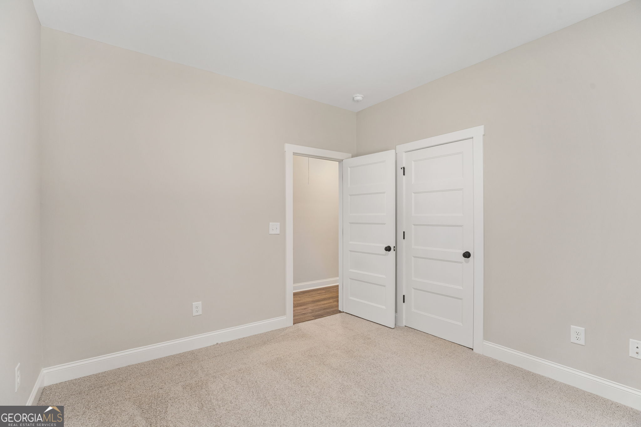 243 Flint Farms Drive Property Photo 9