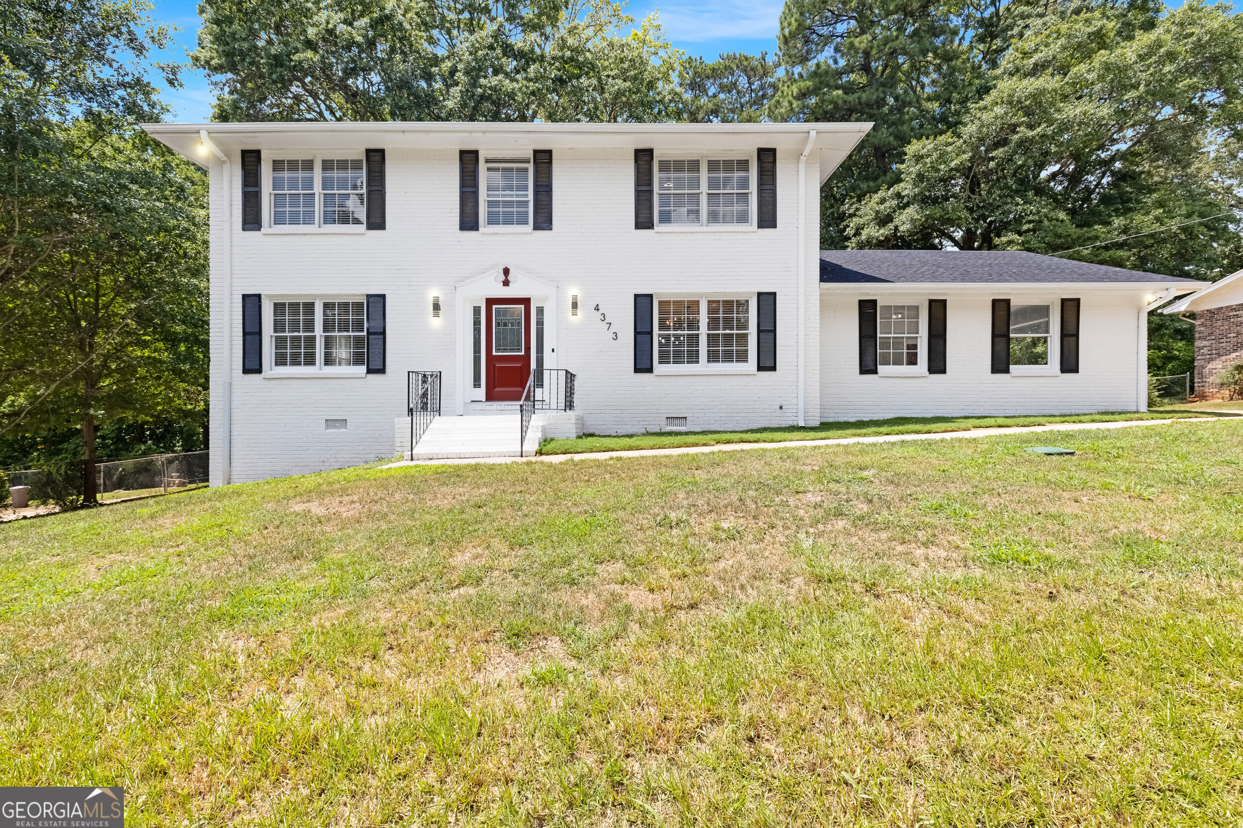 4373 Buckingham Circle Property Photo 1