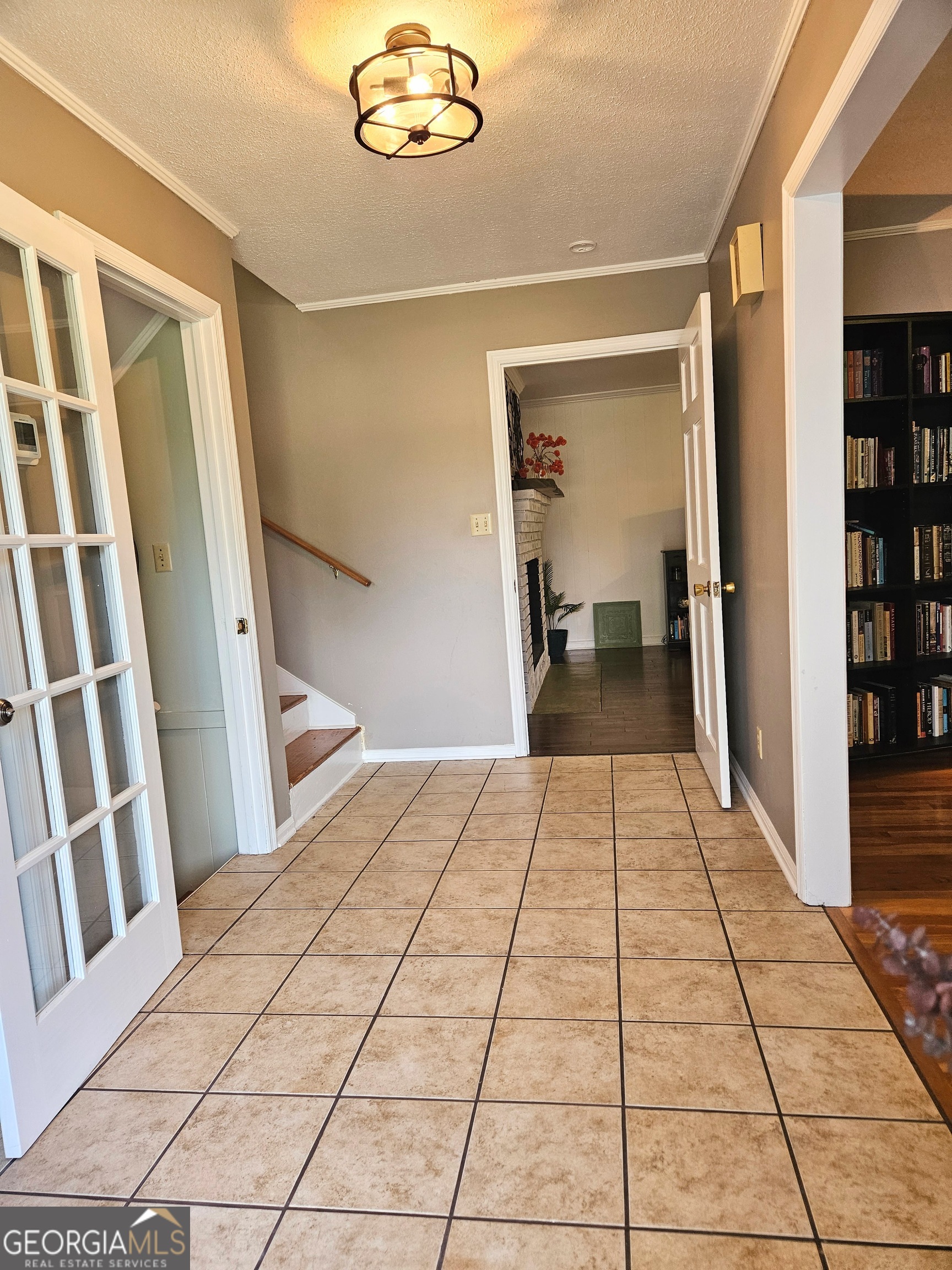160 Edgewood Drive Property Photo 4