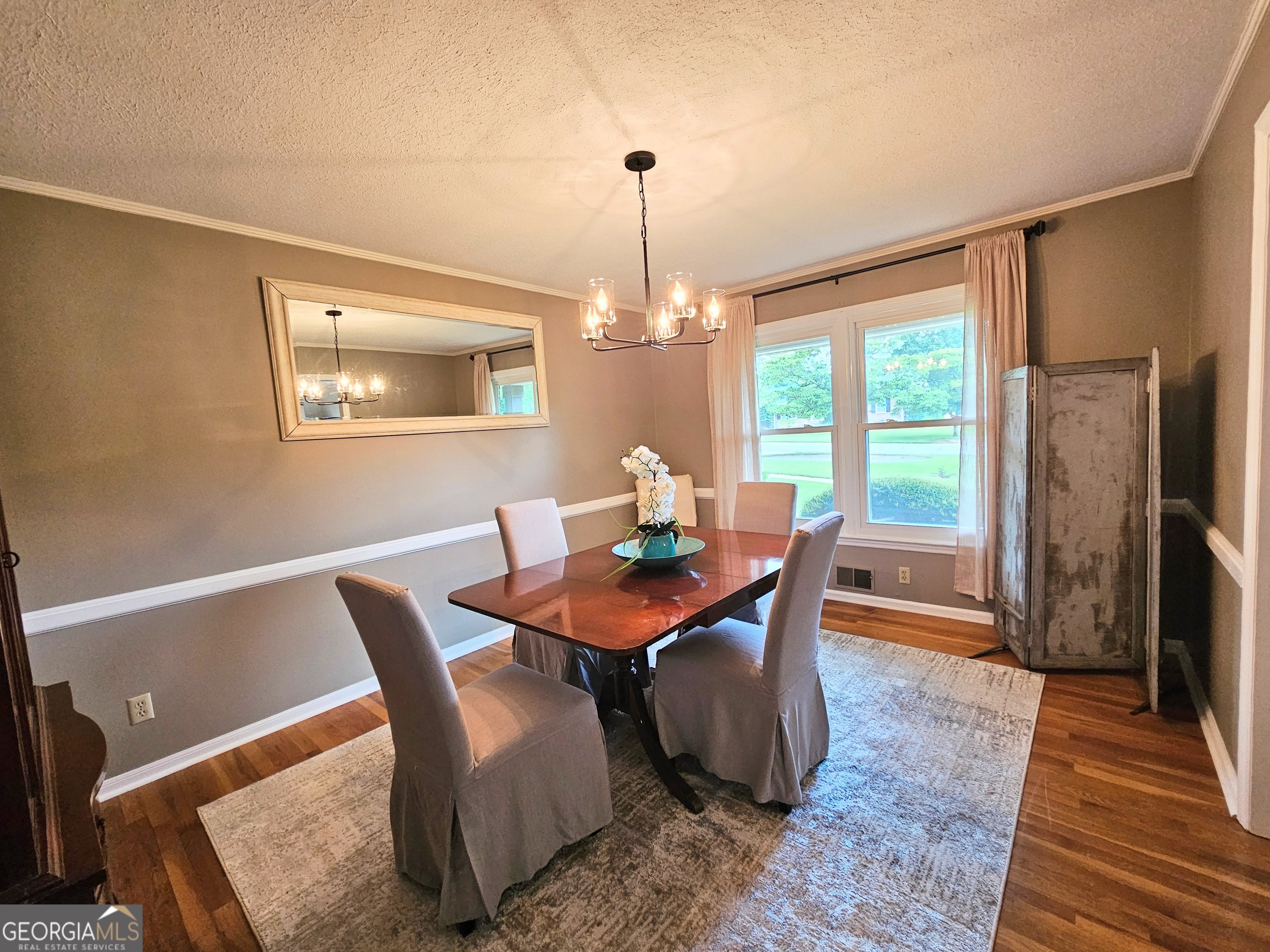 160 Edgewood Drive Property Photo 8
