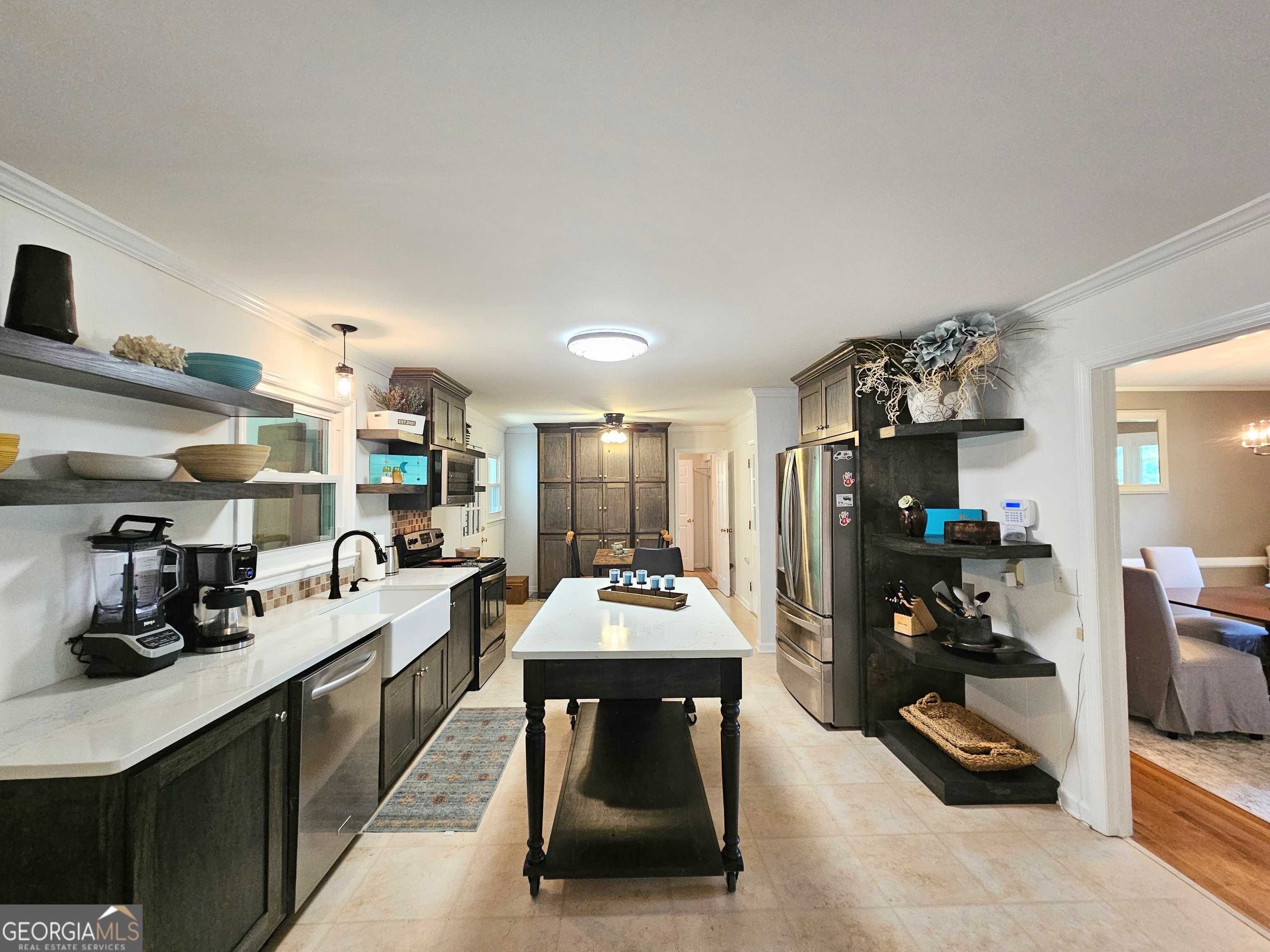 160 Edgewood Drive Property Photo 11
